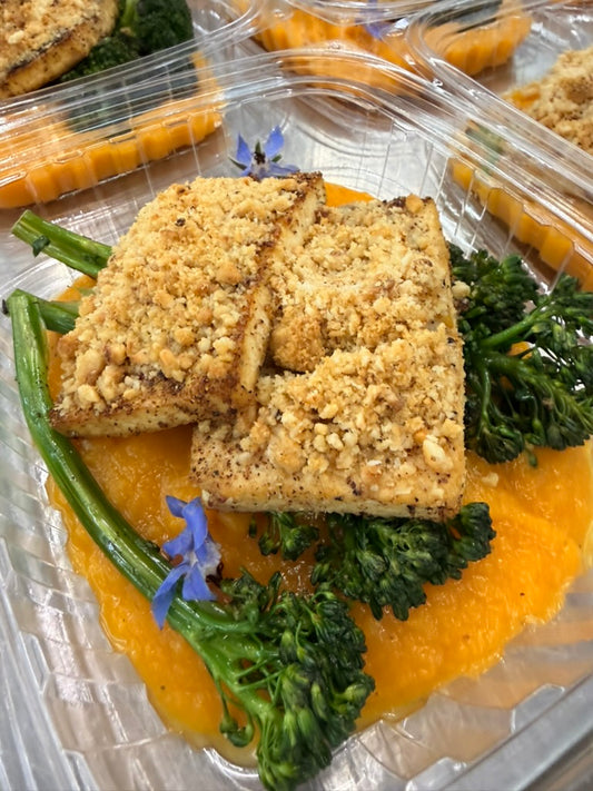 hazelnut crusted tofu with butternut squash mash + broccolini
