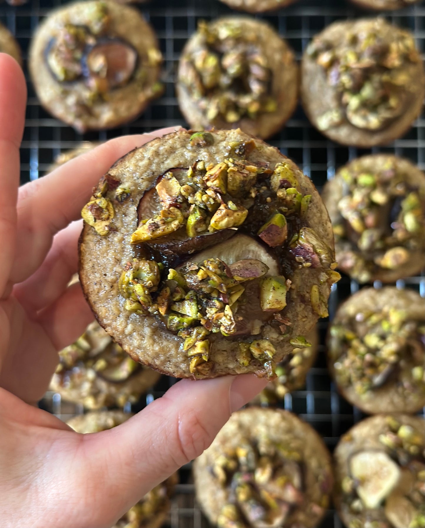 pistachio fig muffin