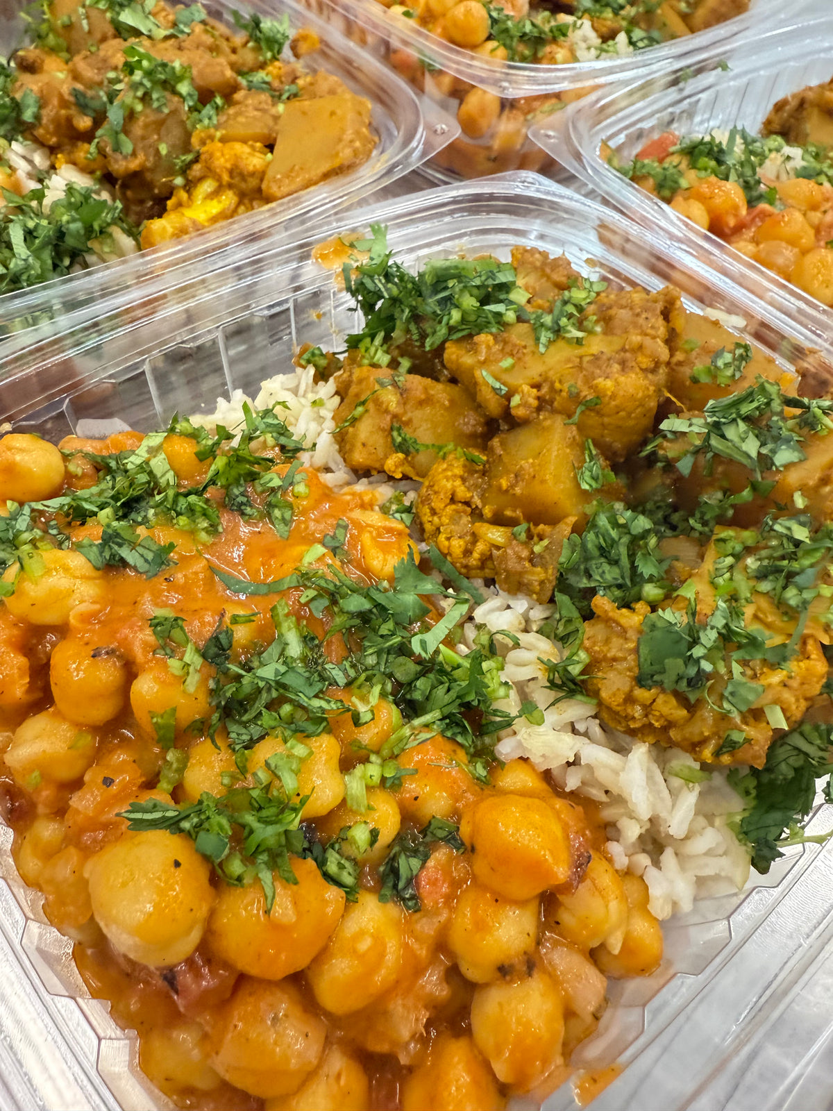 chana masala with brown basmati rice + broccoli