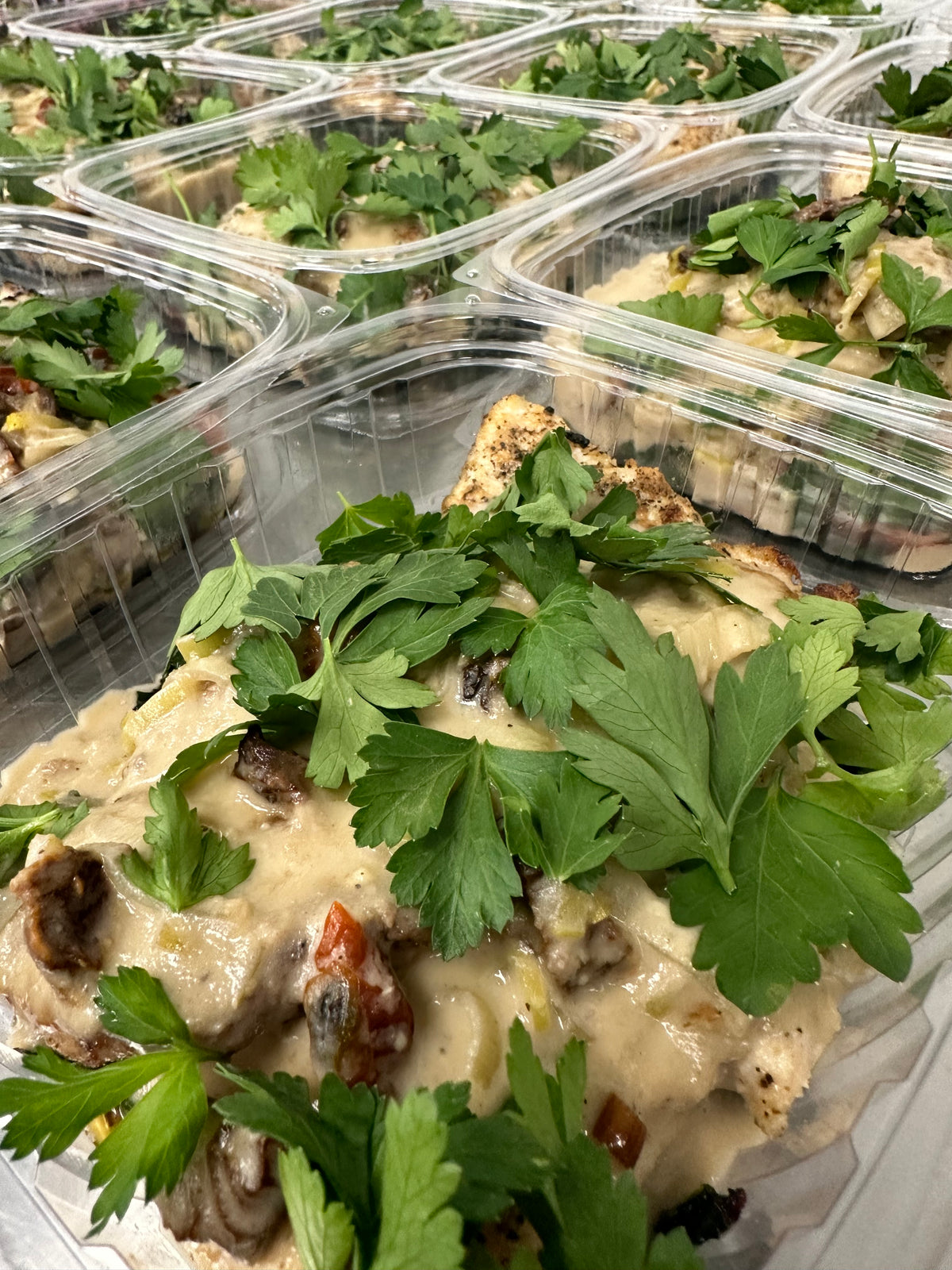creamy sun-dried tomato tempeh with kale + broccoli